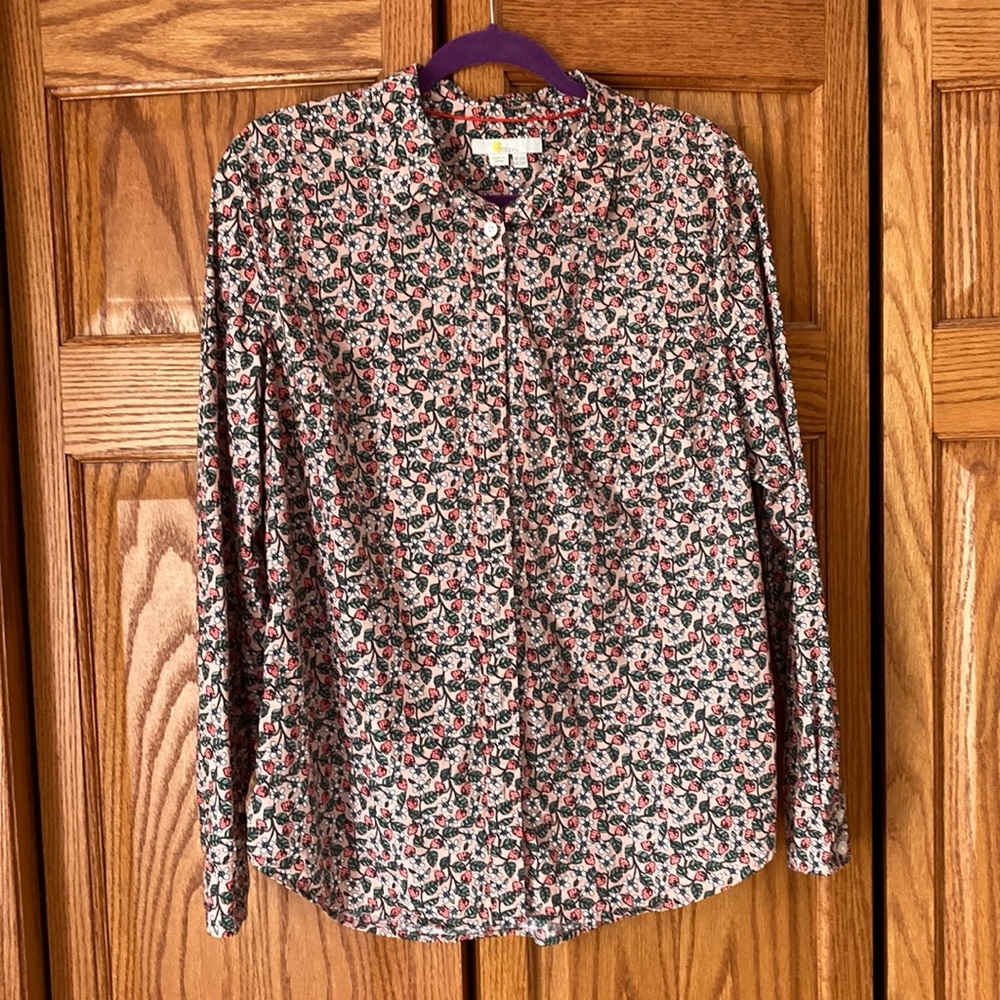 Boden cotton shirt, 12R, strawberry print